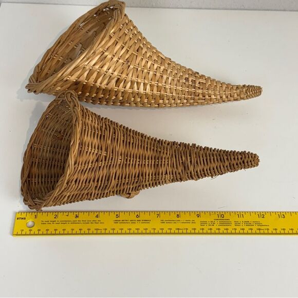 2 Wicker Cornucopia Baskets 12” - Picture 4 of 5